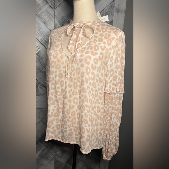 SANCTUARY NWT STARGAZE TOP IN BARE LEO - Picture 4 of 10